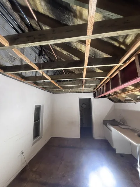 Controlled artex plasterboard strip-out in Stockwell